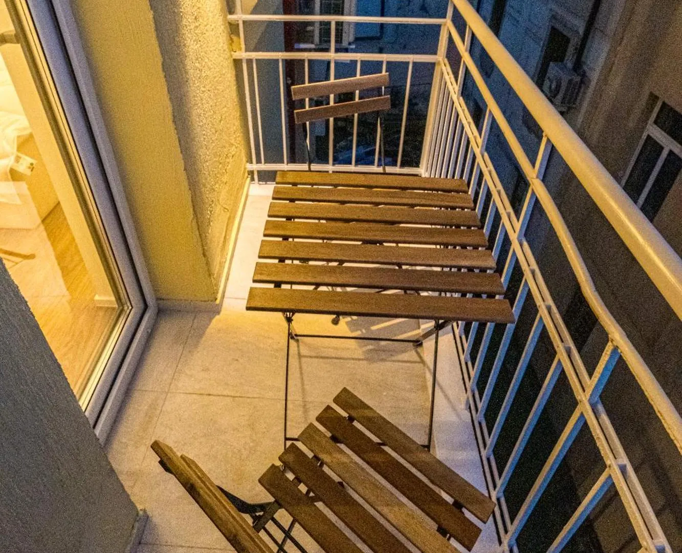 South 22 - Brand New Modern 1Bd Apt In Sofia Center Lägenhet