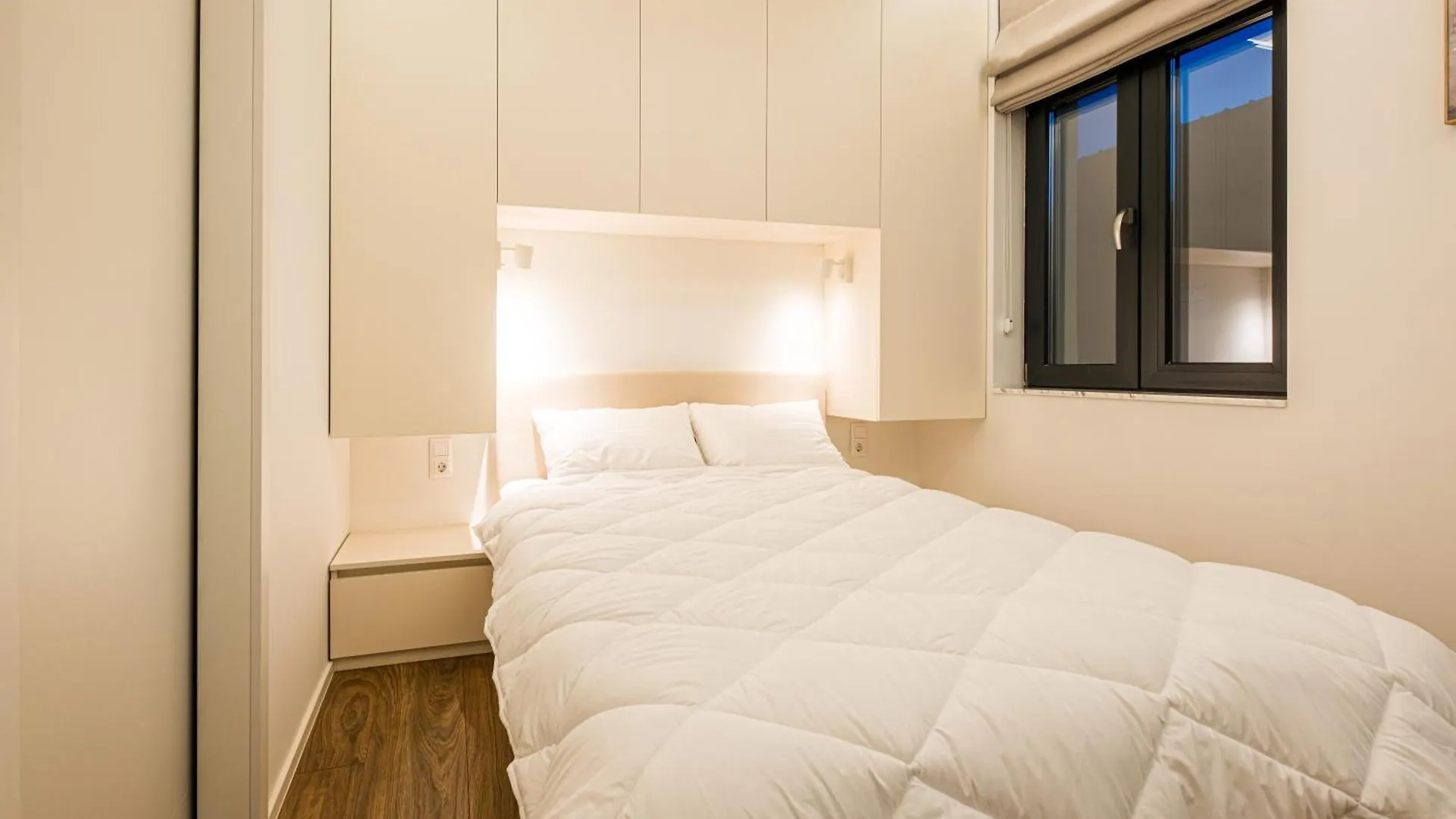 South 22 - Brand New Modern 1Bd Apt In Sofia Center